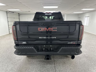 2024 GMC Sierra 2500 HD AT4