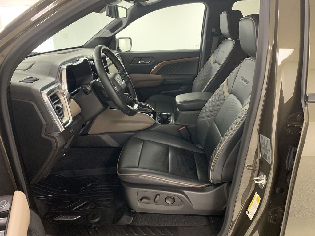 2024 GMC Canyon Denali