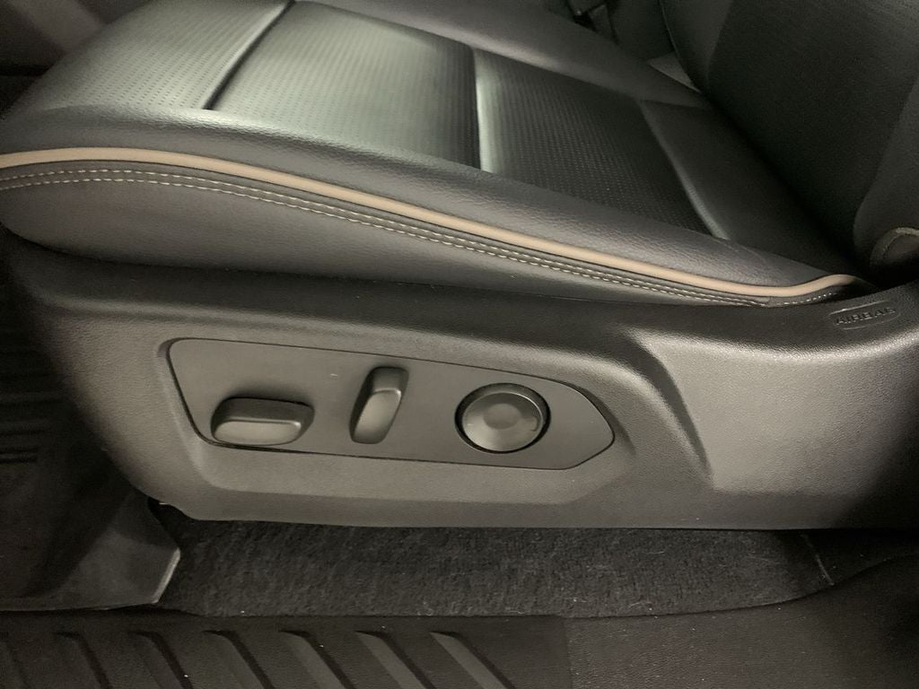 2024 GMC Canyon Denali