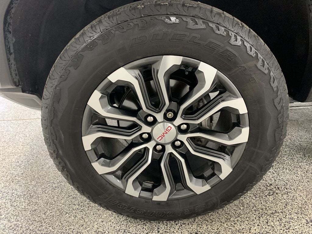2024 GMC Canyon Denali