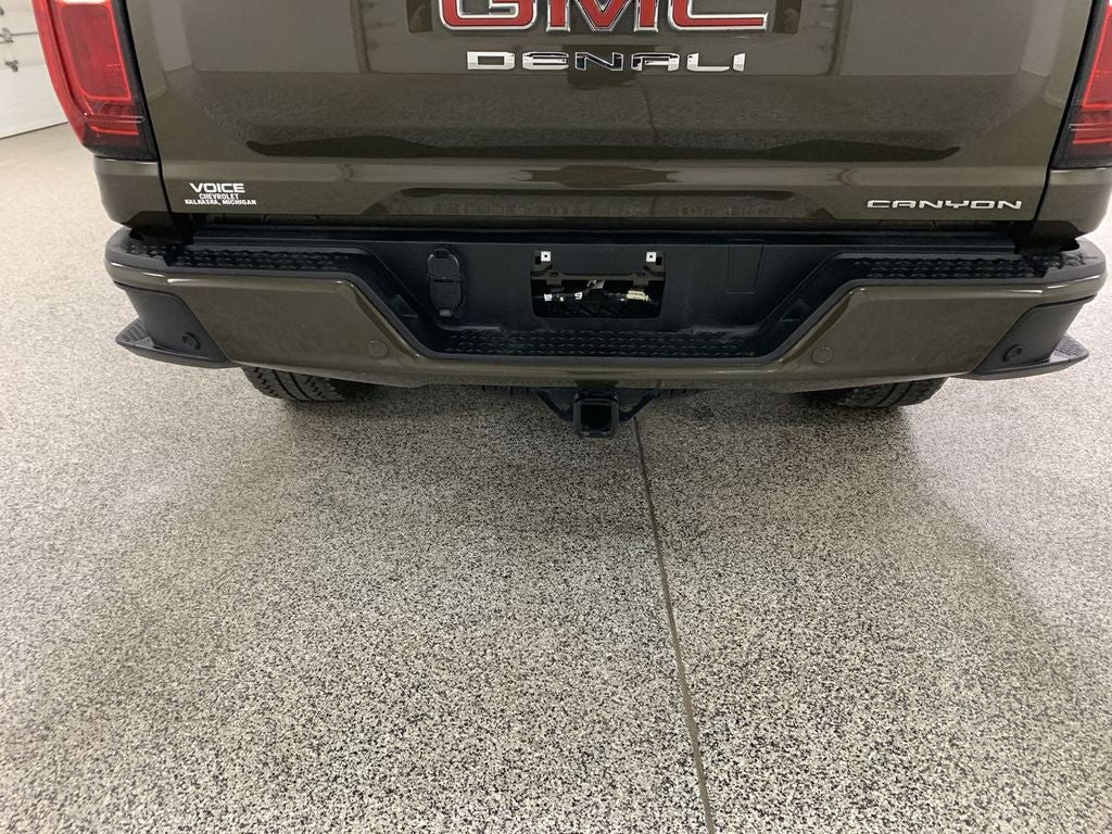 2024 GMC Canyon Denali