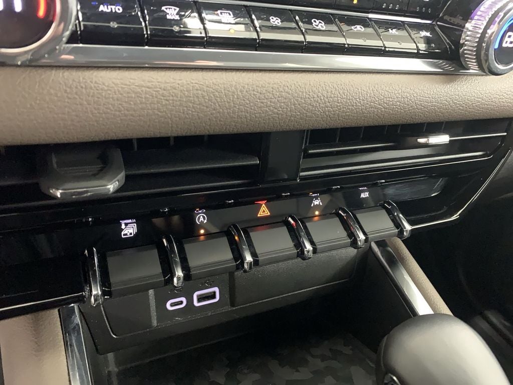 2024 GMC Canyon Denali