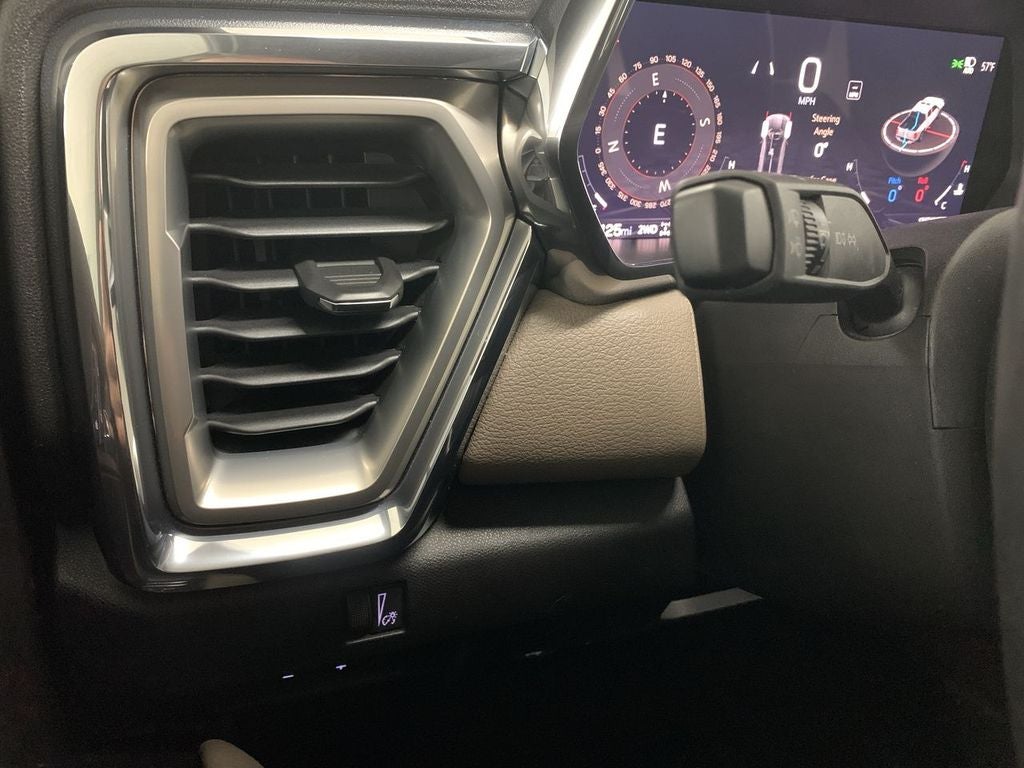 2024 GMC Canyon Denali