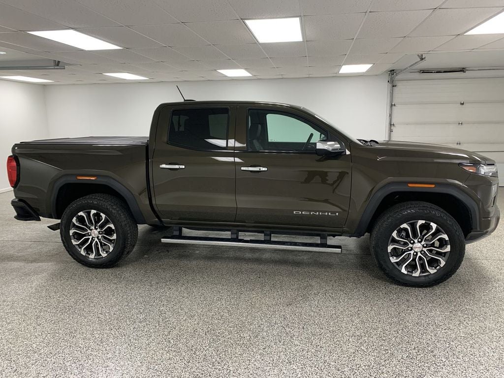 2024 GMC Canyon Denali