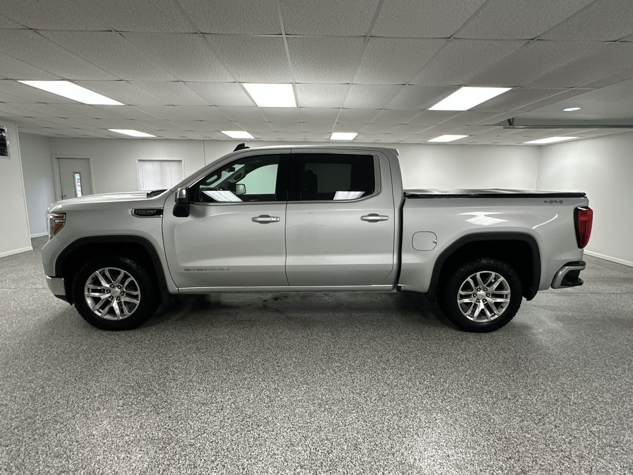 2021 GMC Sierra 1500 SLE