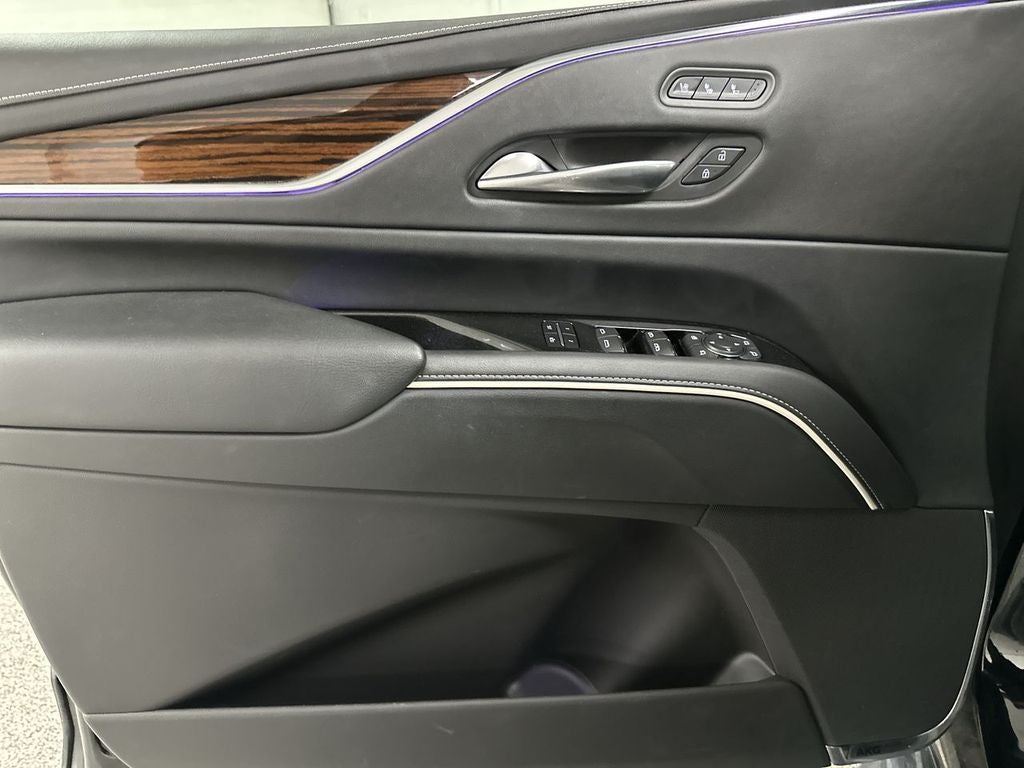 2022 Cadillac Escalade Premium Luxury