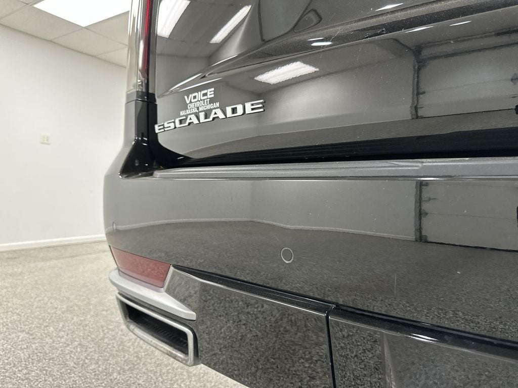 2022 Cadillac Escalade Premium Luxury