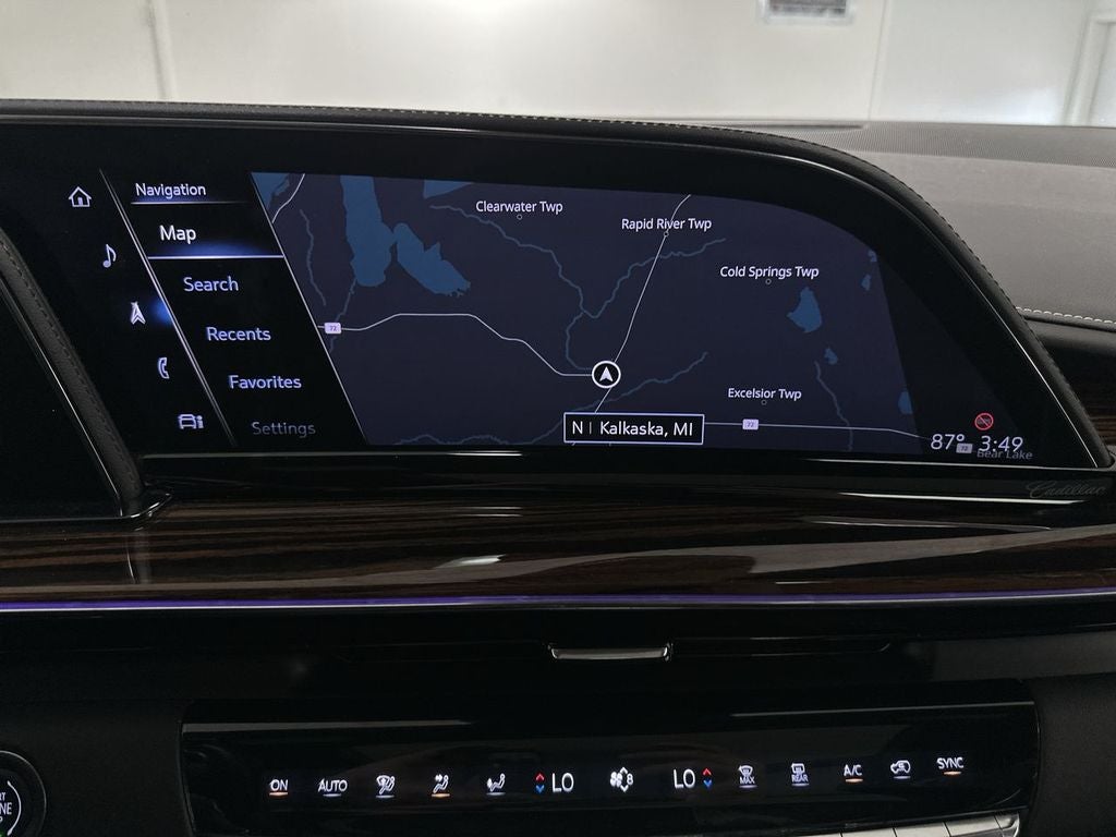 2022 Cadillac Escalade Premium Luxury