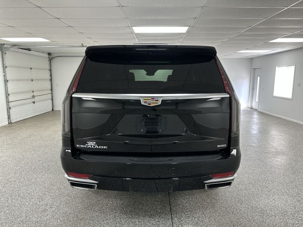2022 Cadillac Escalade Premium Luxury