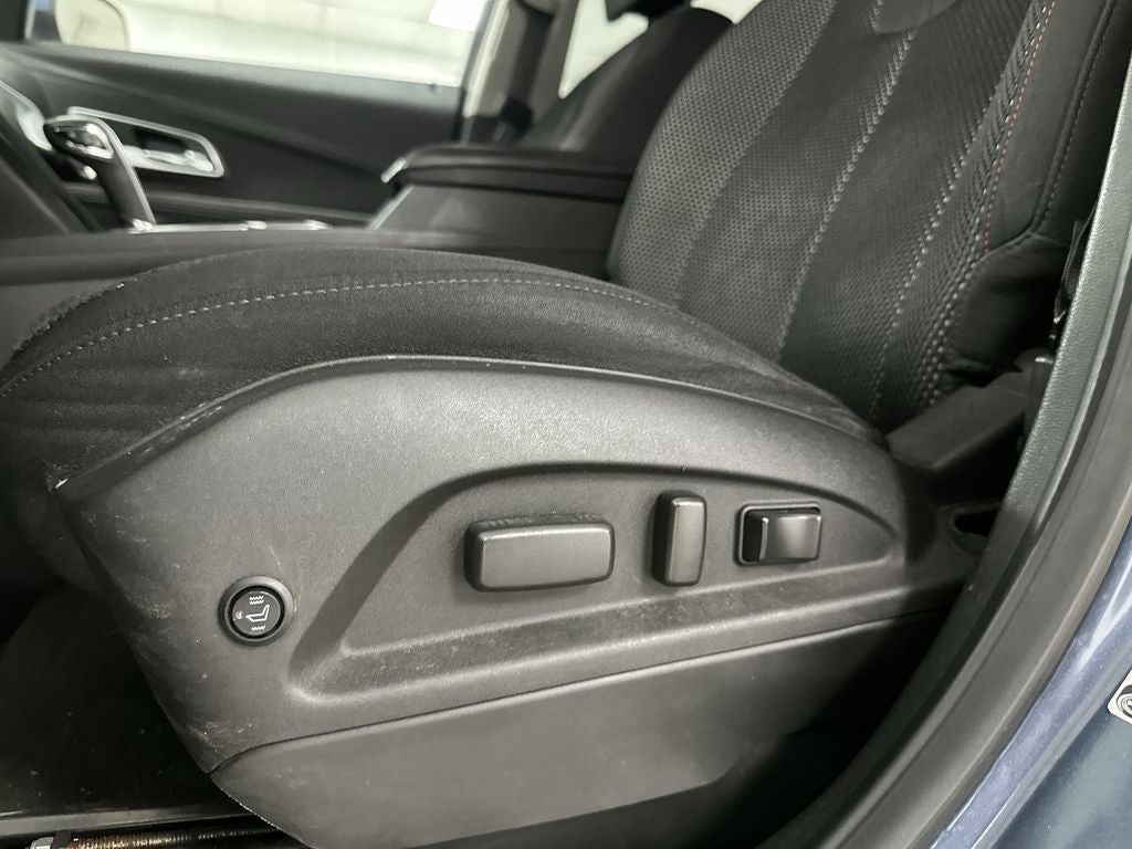 2011 Chevrolet Equinox LT w/1LT