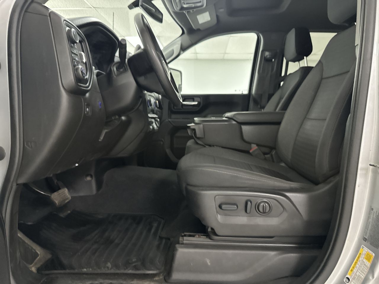 2023 Chevrolet Silverado 2500 HD Custom