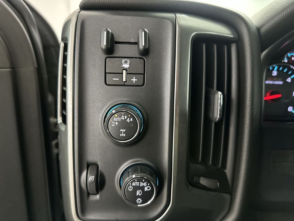 2019 Chevrolet Silverado LD LT