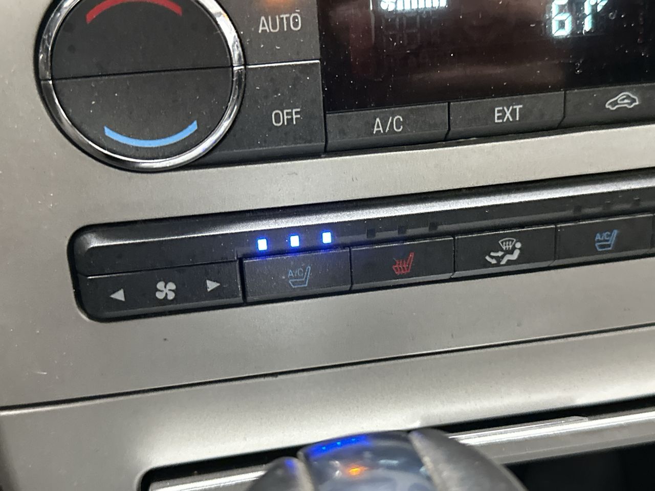 2008 Lincoln MKX Base