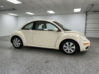 2009 Volkswagen New Beetle Coupe S