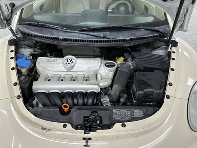 2009 Volkswagen New Beetle Coupe S