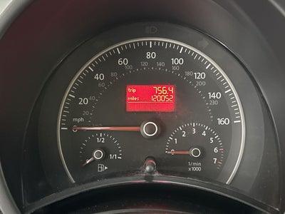 2009 Volkswagen New Beetle Coupe S