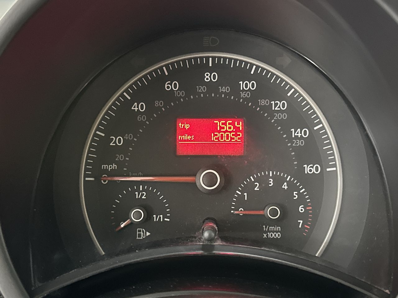 2009 Volkswagen New Beetle Coupe S