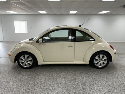 2009 Volkswagen New Beetle Coupe S