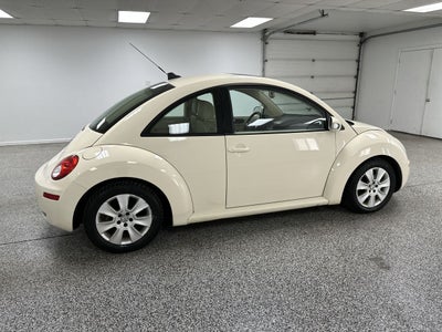 2009 Volkswagen New Beetle Coupe S
