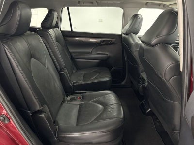 2021 Toyota Highlander Platinum
