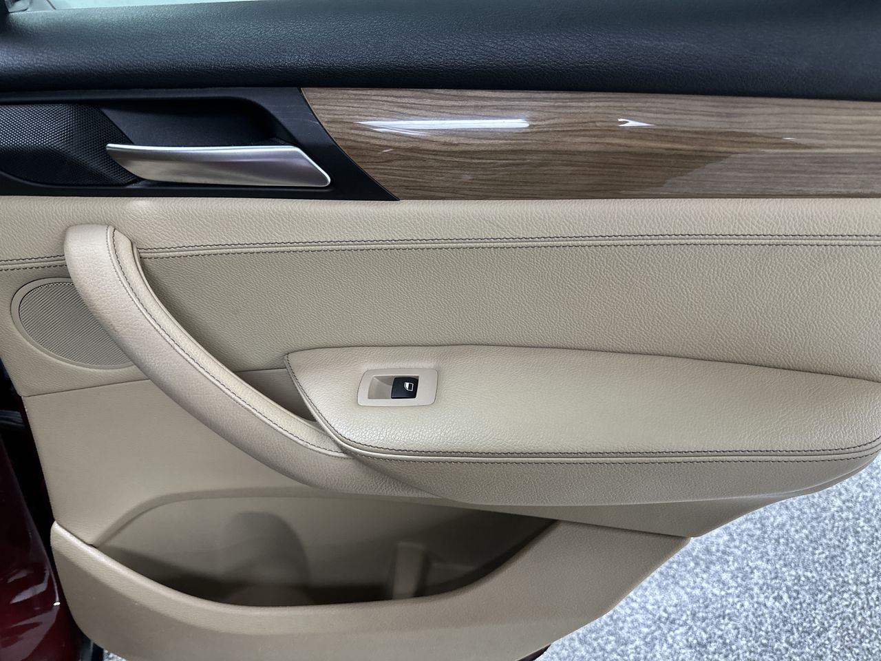 2011 BMW X3 28i