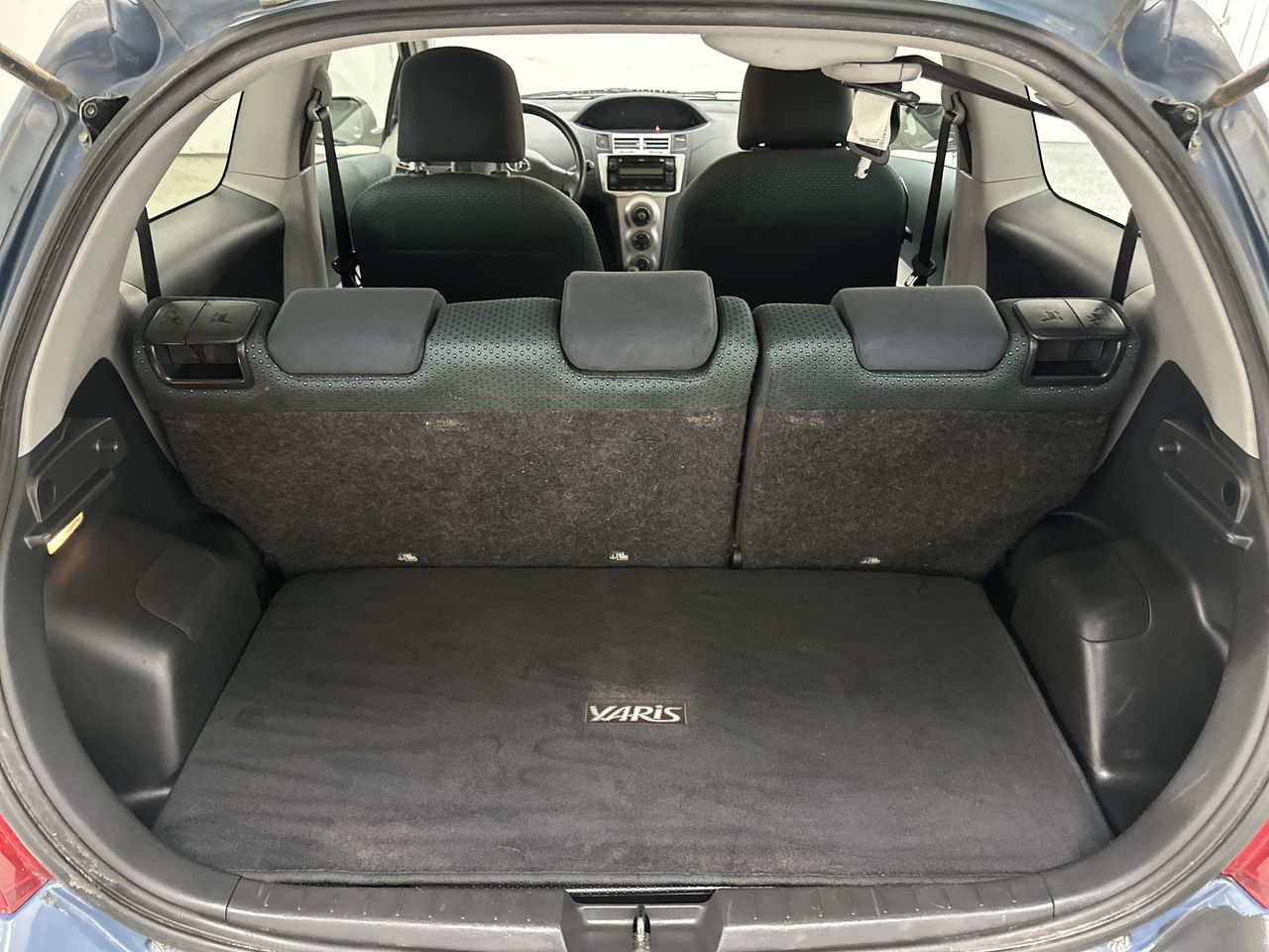 2008 Toyota Yaris 3dr HB Man (Natl)