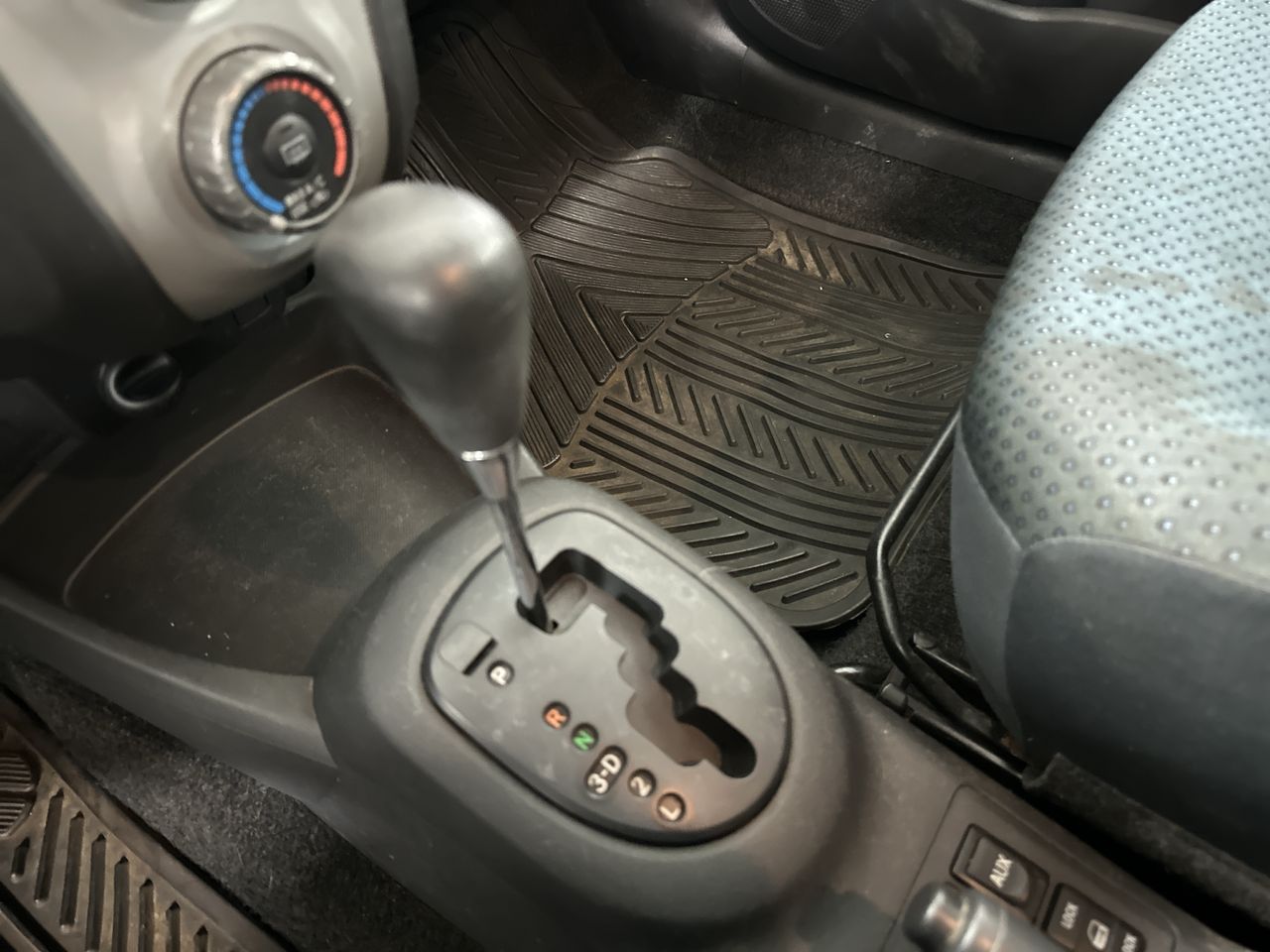 2008 Toyota Yaris 3dr HB Man (Natl)