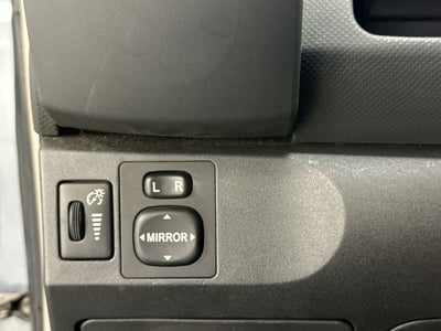 2008 Toyota Yaris 3dr HB Man (Natl)
