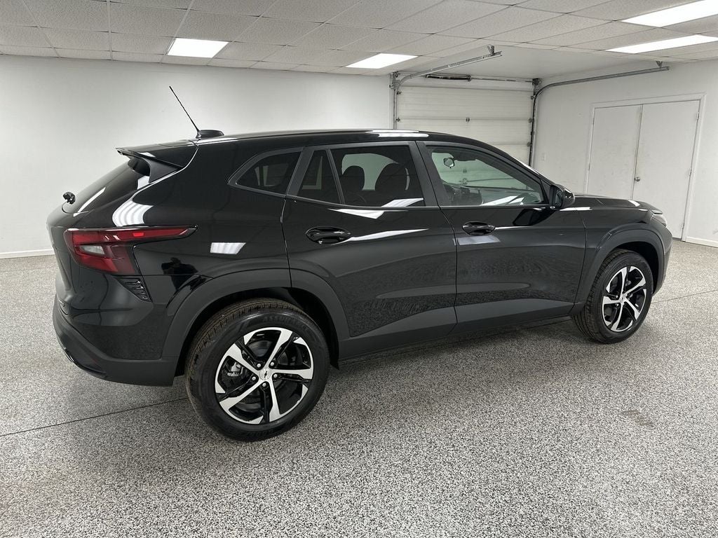 2026 Chevrolet Trax RS - Photo 8