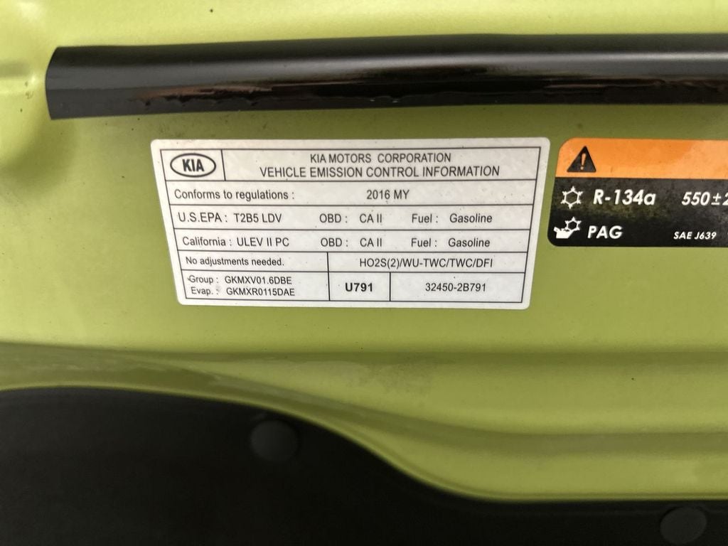 2016 Kia Soul Base