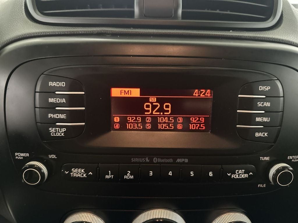 2016 Kia Soul Base